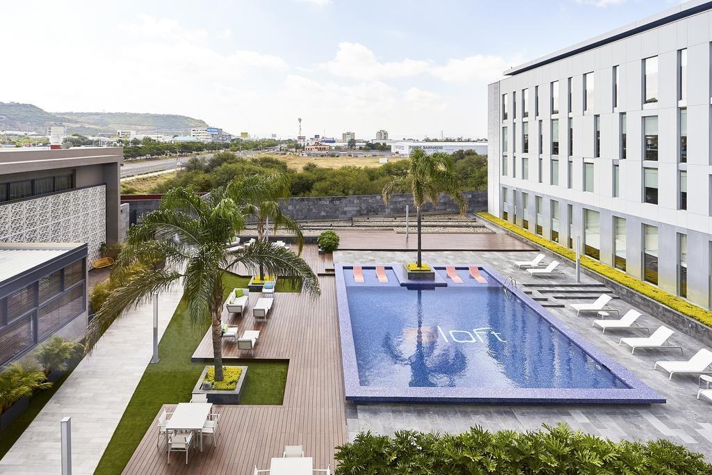 Aloft Queretaro Hotel Exterior photo